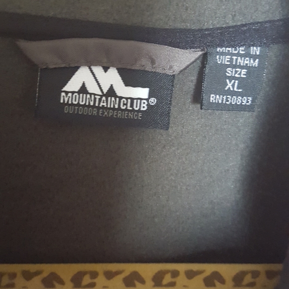 Mountain Club Jackets & Coats Mountain Club Soft Fleece Jacket Size